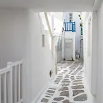 Anchor Yalos - Twin Bed Room 1