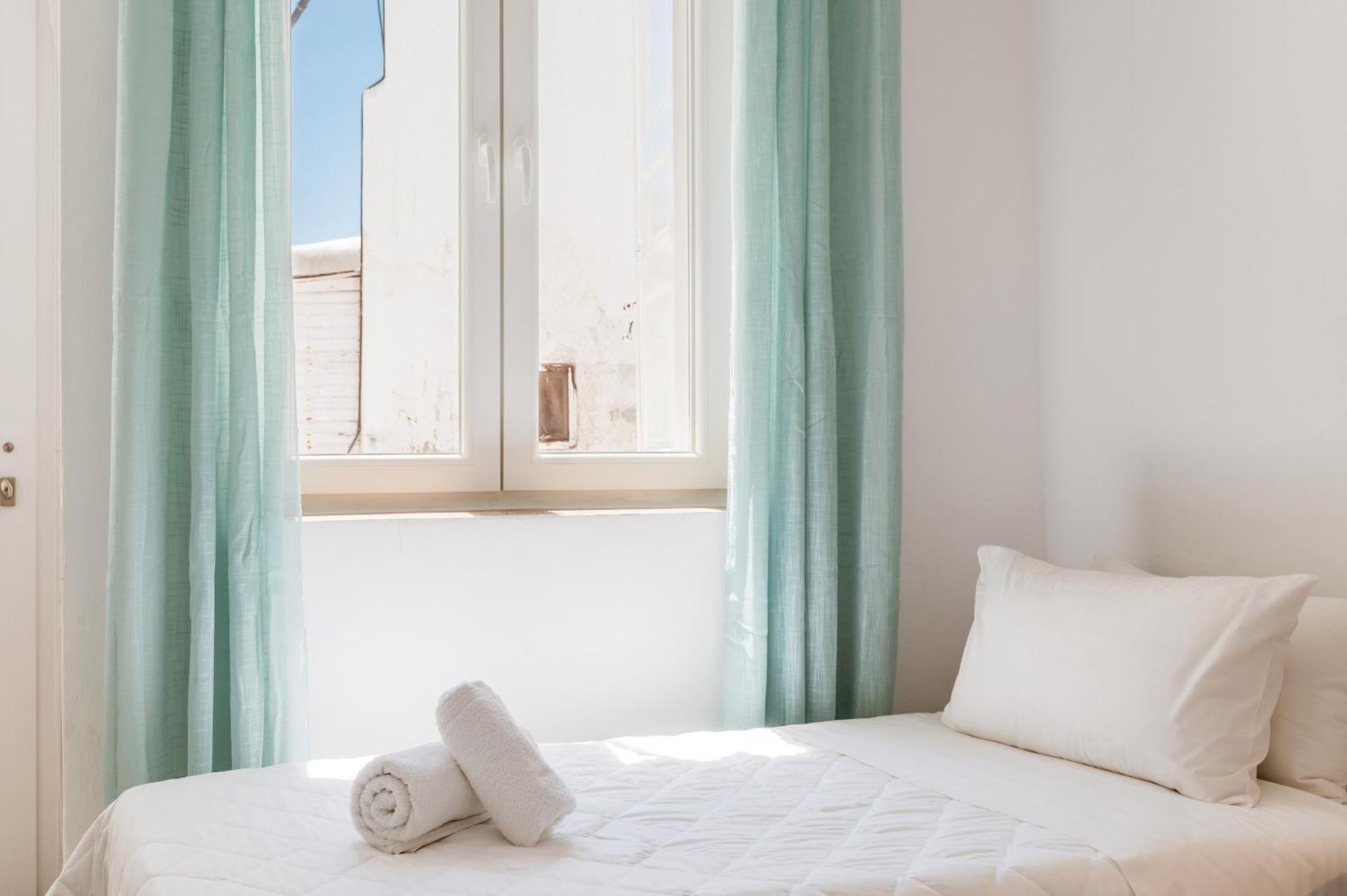 Anchor Yalos - Twin Bed 1 Guest house *